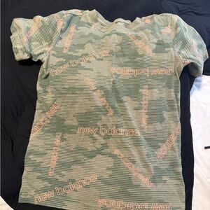 New Balance Kids' Green Camo Logo Tee